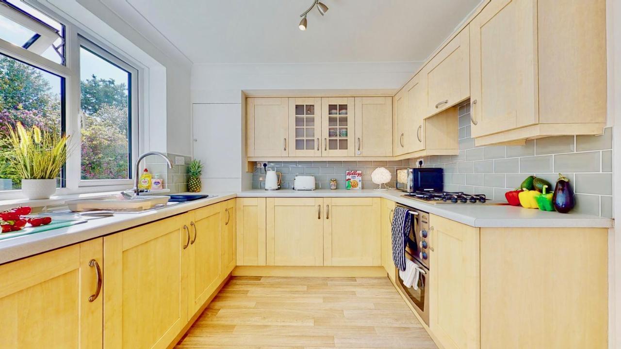 Super-Quiet Town Centre Flat 5 Min Walk To Station Apartment Royal Tunbridge Wells Luaran gambar